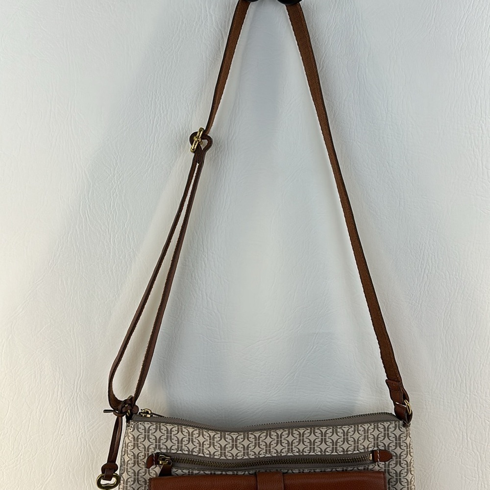 Fossil Two Tone Printed Design Leather Crossbody Bag - Picture 5 of 10